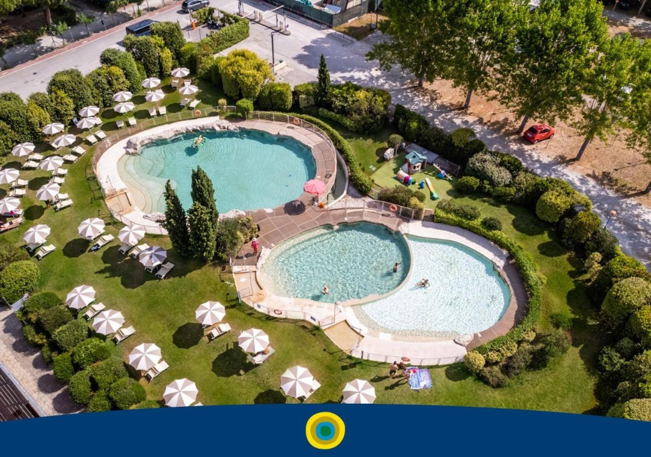 Hotel Club Del Sole Viareggio Family Collection Torre del Lago Puccini Exterior foto